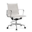 Halbhoher Eames Office Chair EA117 mit geripptem, wei�em...