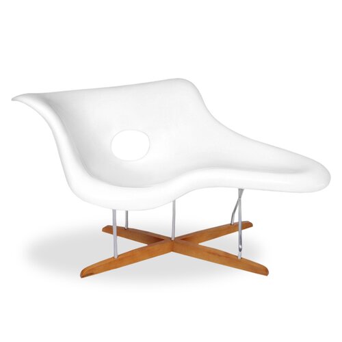 Eames La Chaise in Wei�